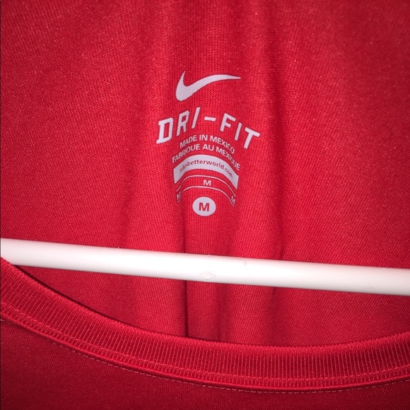 NWOT Nike Women’s Red Dri-Fit Long-Sleeved Shirt - Picture 3 of 3